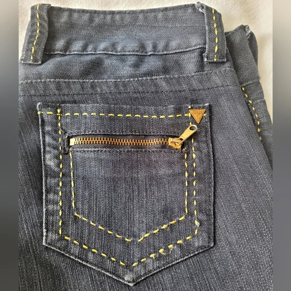 Dark Guess Women's Jeans - Never Worn - Size 27 - Picture 2 of 6